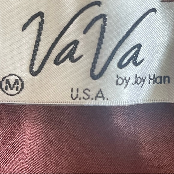 VaVa by Joy Han Farrah Bohemian Off Shoulder Top w Fringe Details   MED - Picture 13 of 14